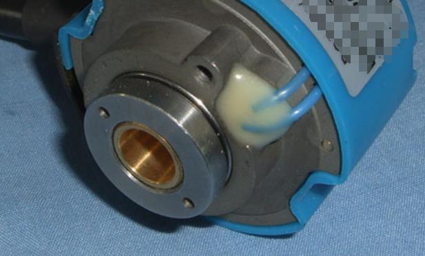 交流電機統一理論，詳細介紹交流電機的基本原理