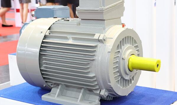 無刷電機是交流的，無刷電機的工作原理和特點